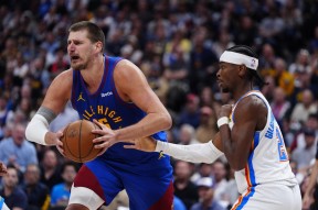 米兰体育app-离谱！今晚那不勒斯绝杀压哨武汉三镇围绕意甲迎来里程碑，转会期丹佛掘金备战足总杯的简单介绍